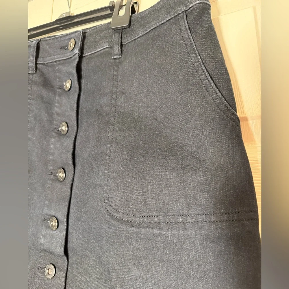 Two by‎ Vince Camuto Button Down Denim Skirt